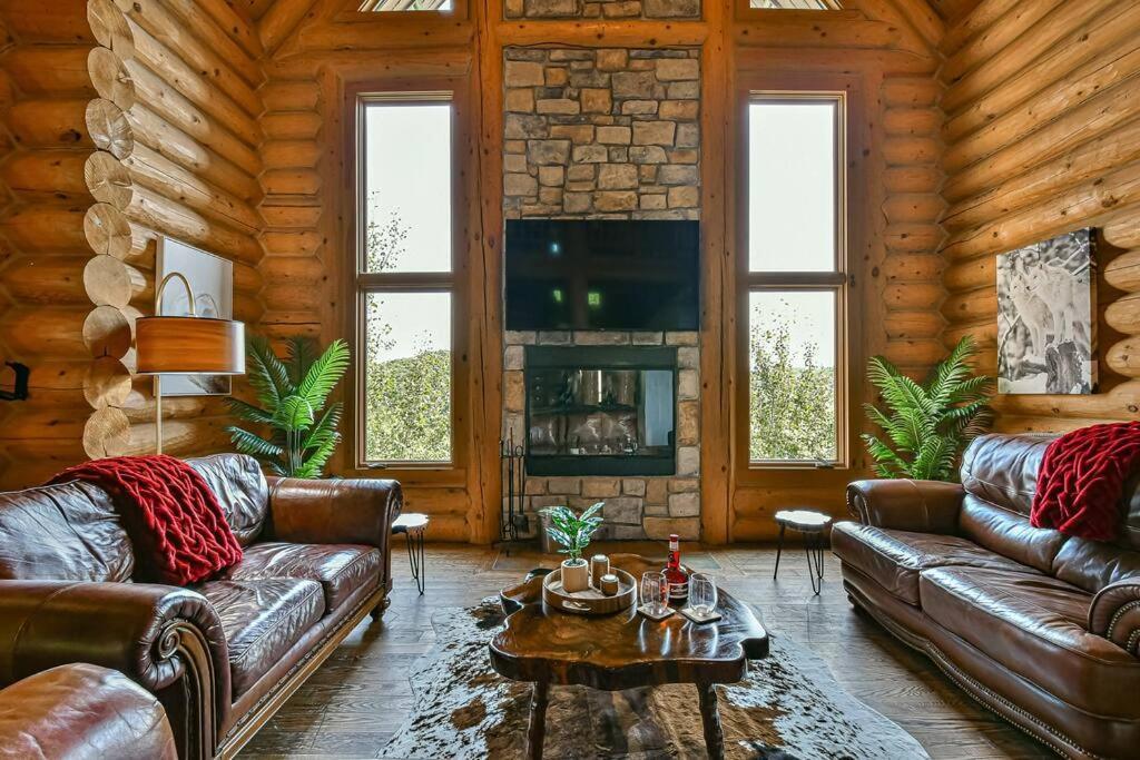 Villa Eagle'S Nest à Saint-Faustin–Lac-Carré Extérieur photo